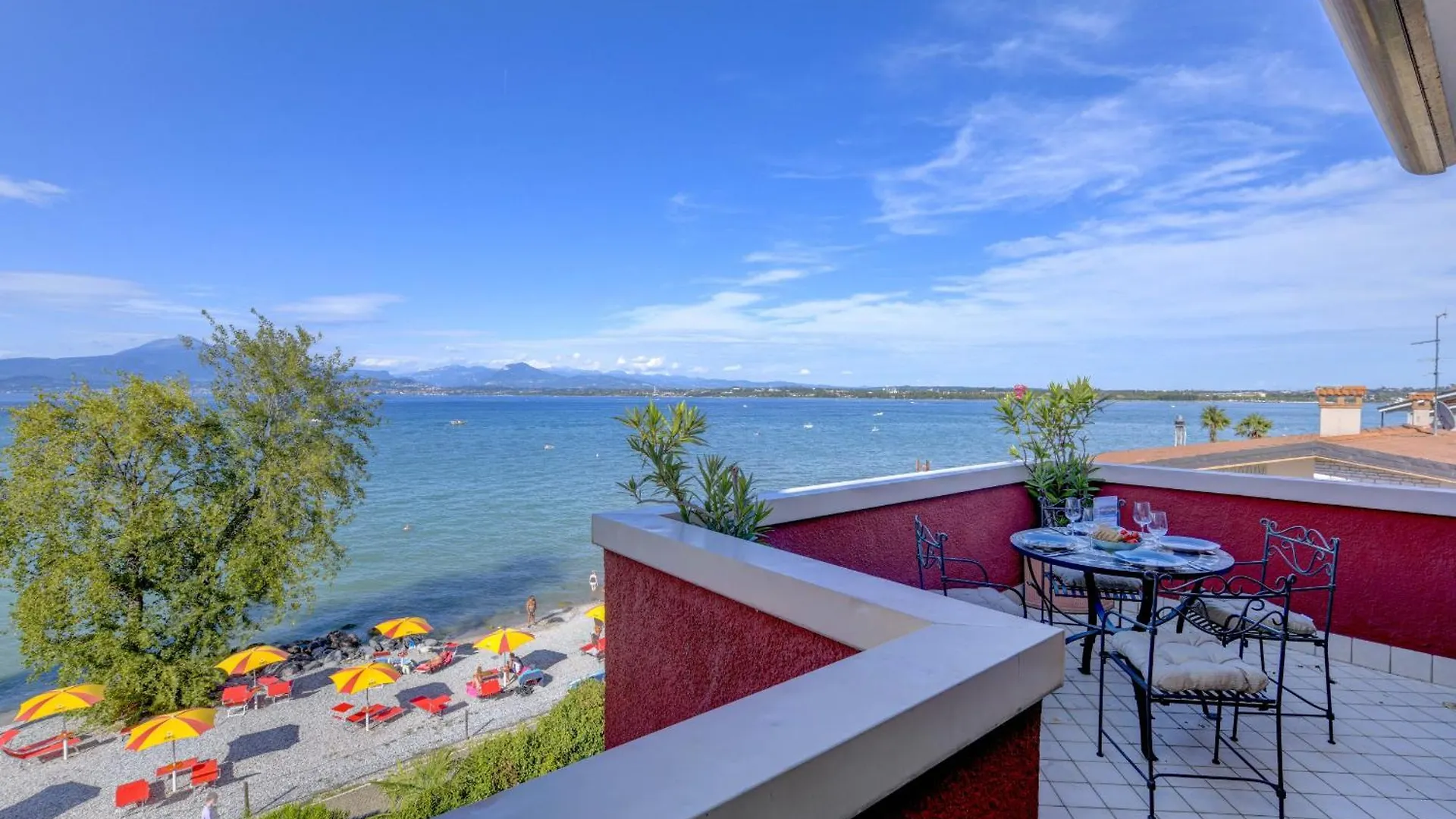 Mgh Lakefront Dream Peschiera Peschiera del Garda Apartment
